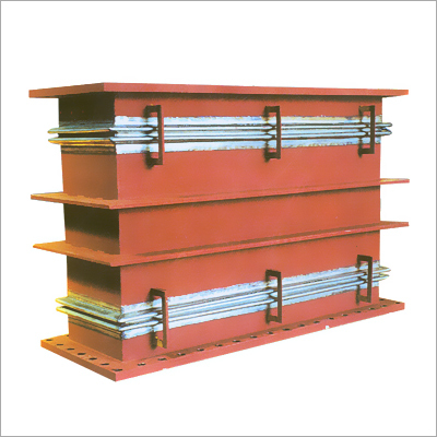 मिटर कोनों के साथ चौकोर बेलो