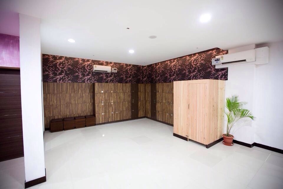 Gym Receptions Counter