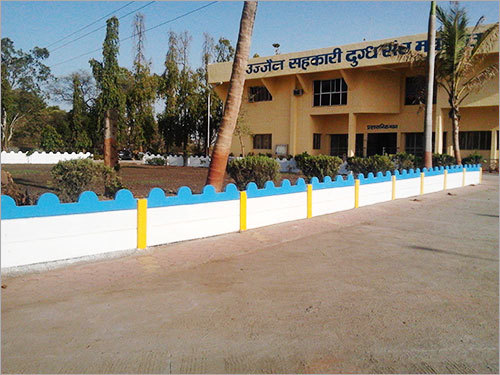 प्रीकास्ट कंपाउंड दीवारें