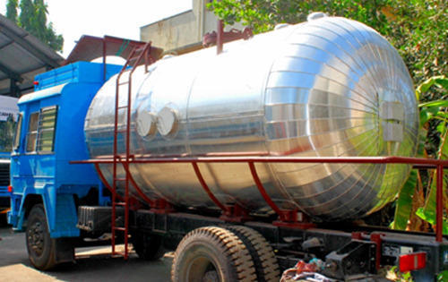 Stainless Steel Tank Polyurethane Insulation Servi