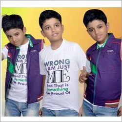 स्टाइलिश टी शर्ट्स