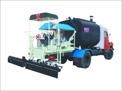 Bitumen Pressure Distributor/ Sprayer