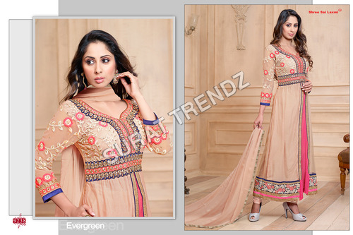 फैशनेबल अनारकली सूट