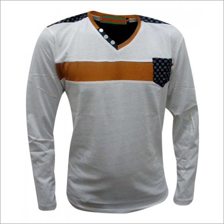 टी शर्ट्स