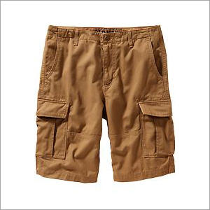 कार्गो शॉर्ट्स