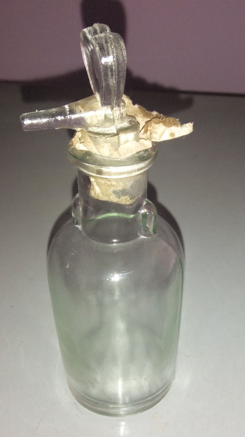 ड्रॉपिंग बॉटल T.k पैटर्न