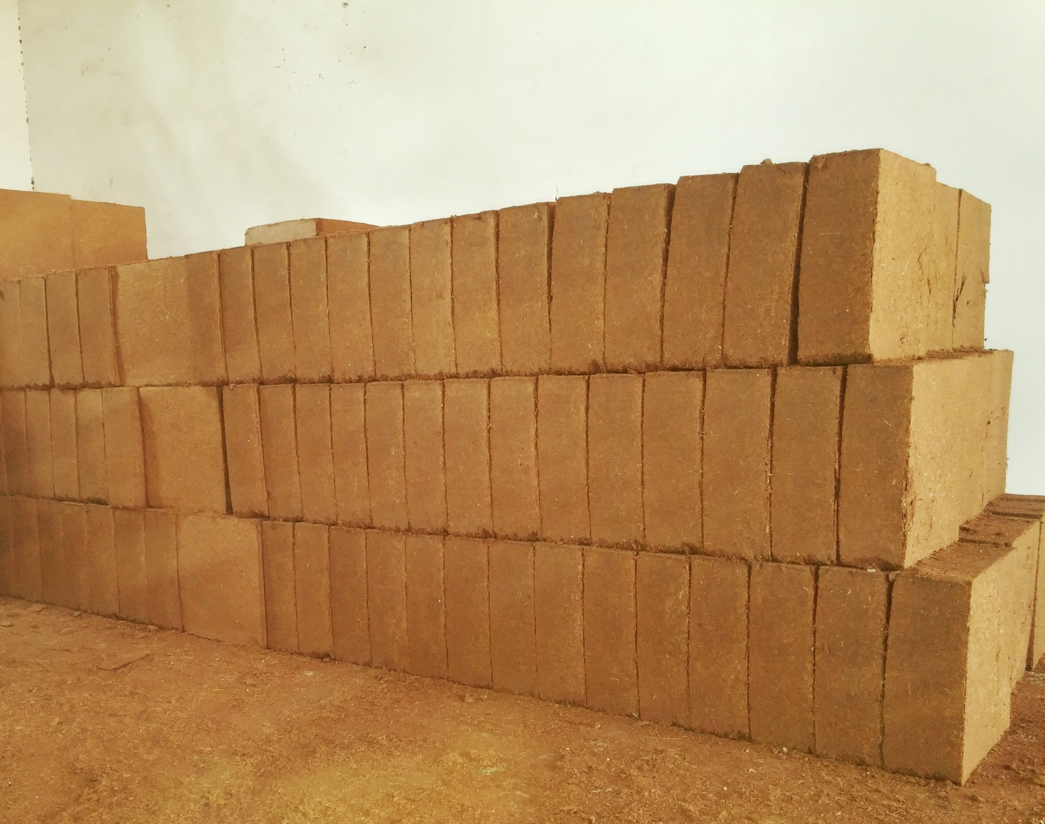 Coco Peat Blocks