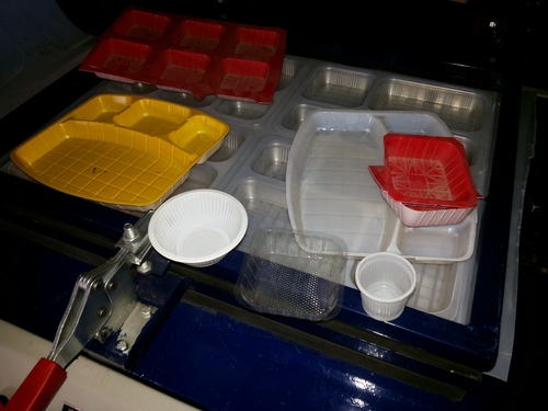 BANIFIT UPTO 25% SILVER DONA PLATE MACHINE URGENT SALE IN LUCKNOW U.P