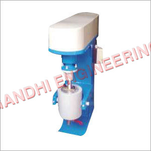 लैब एट्रिटर