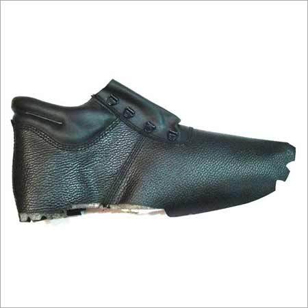 डर्बी सेफ्टी शू का ऊपरी हिस्सा