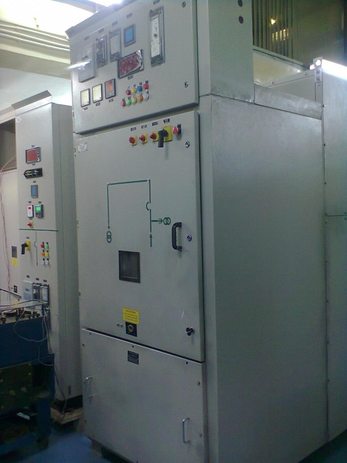 Isolator Panel