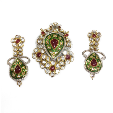 कुंदन बालियां