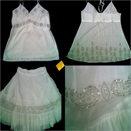 महिलाओं के टॉप