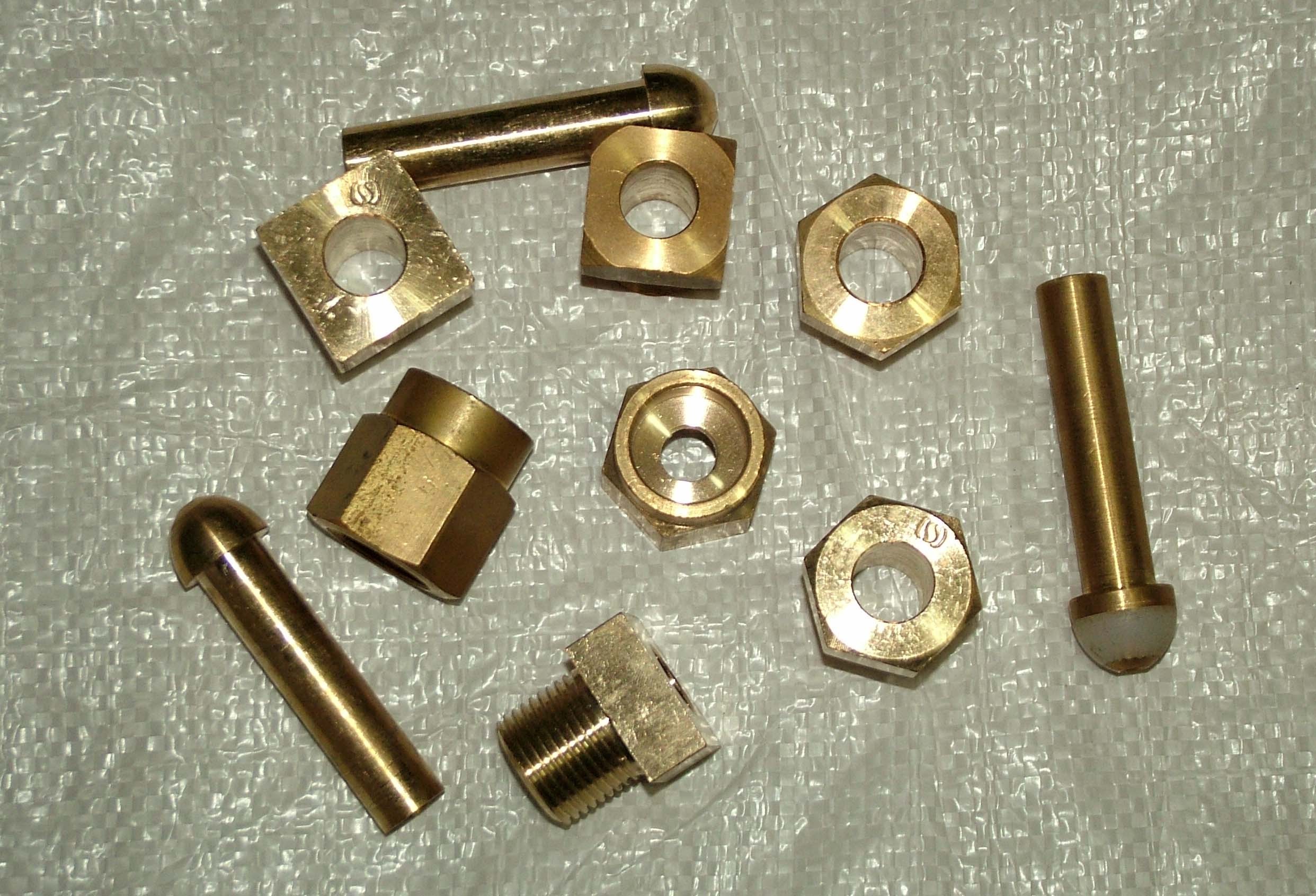 Oxygen Brass Manifold Nut Nipple