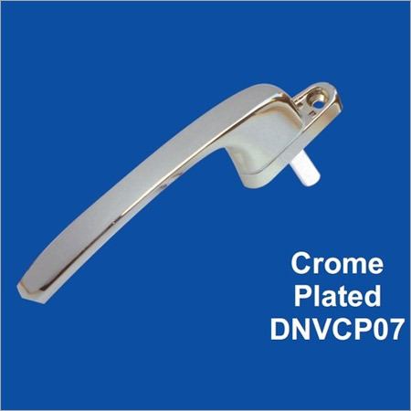 क्रोम प्लेटेड दरवाजा हैंडल