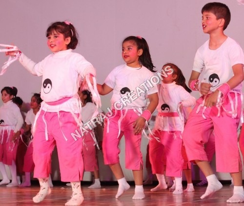 हायर और रेंटल सेवाएं