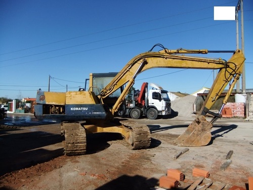 KOMATSU PC 180