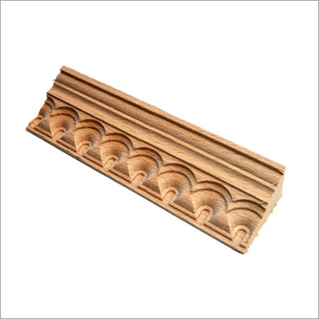 सजावटी लकड़ी की मोल्डिंग