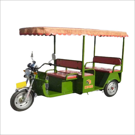 6 सिटर ई-रिक्शा