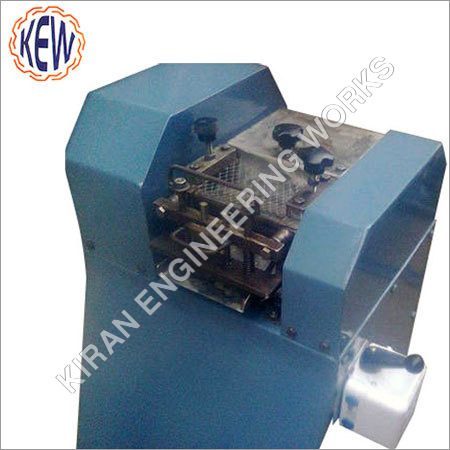 प्लास्टिक डाना कटर