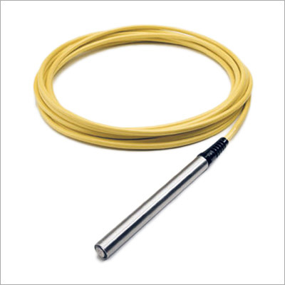 Temperature Sensor - Durable Plastic Housing, Compact Size , High Accuracy and Fast Response Time