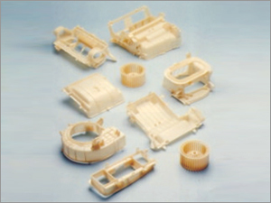 प्लास्टिक ढालने वाले घटक