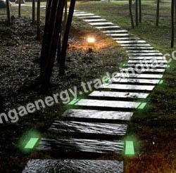 एलईडी सोलर गार्डन लाइट्स