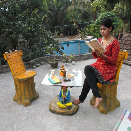 फाइबर सजावटी आइटम्स