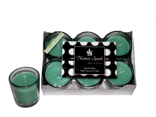 गिलास वोतीव मोमबत्ती