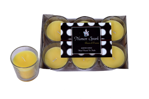 बिना सेंट वाली कलर्ड वोटिव कैंडल्स