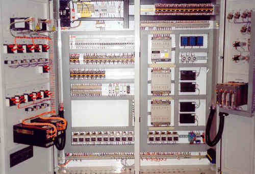 इंस्ट्रूमेंटेशन पैनल