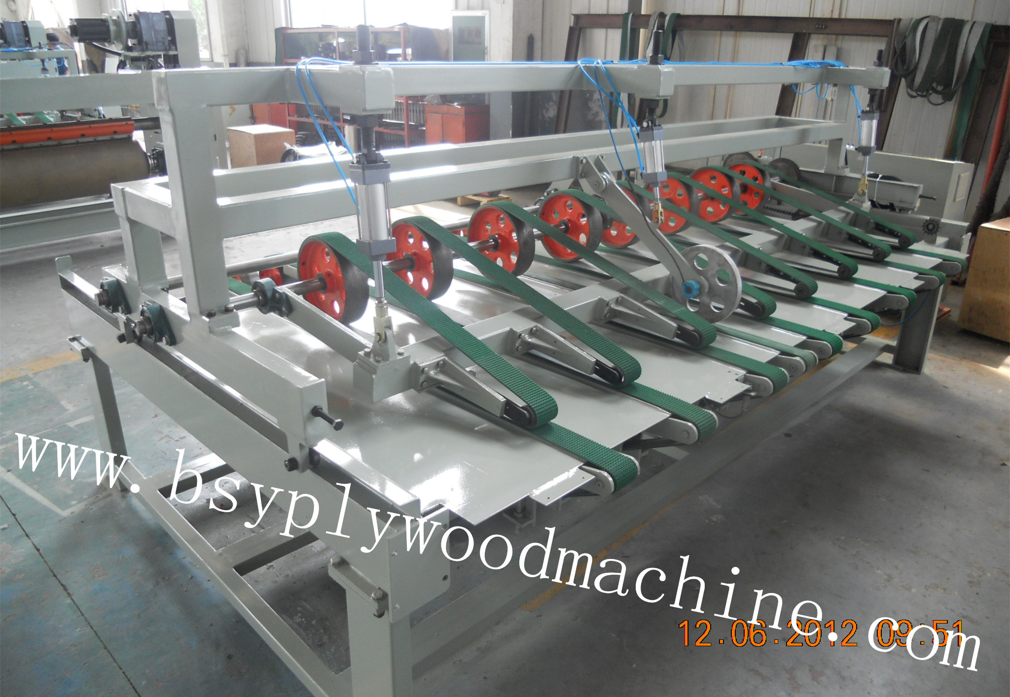 Veneer Clipper