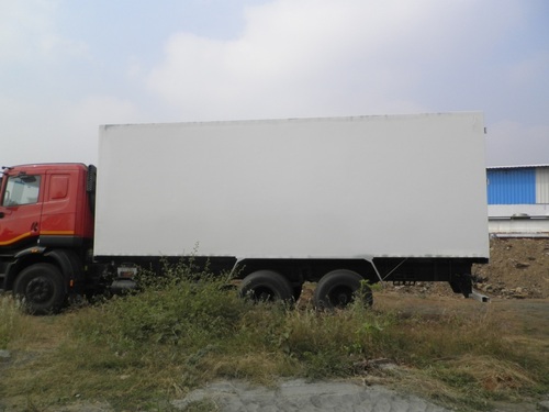  ड्राई कार्गो कंटेनर