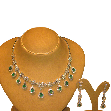 Stone Studded Diamond Gold Set