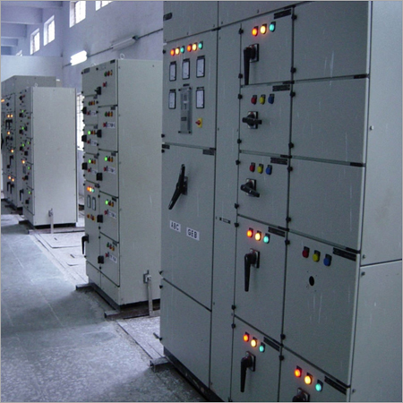 पावर डिस्ट्रीब्यूशन कंट्रोल पैनल