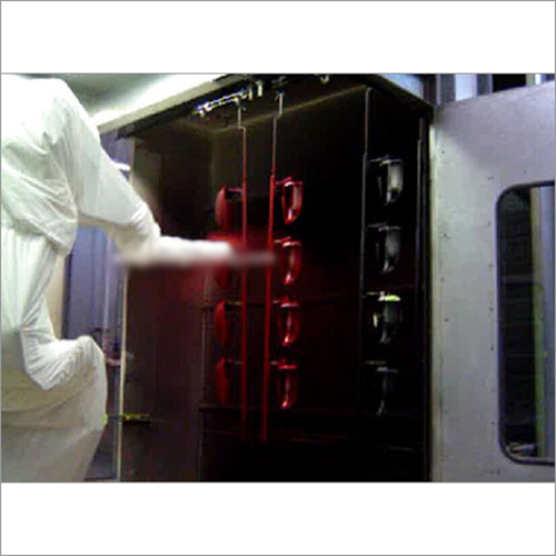 कार मिरर फ्रेम के लिए रोबोटिक आर्म पेंटिंग लाइन