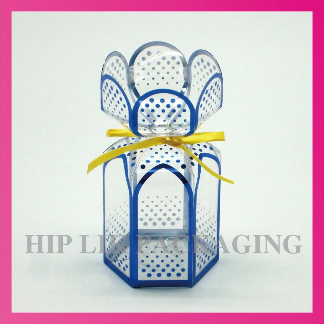 Clear Plastic Gift Box - Pvc Or Pet Material | Foldable Design, Customizable Sizes, Attractive Panel-cut, Eco-friendly Premium Packaging