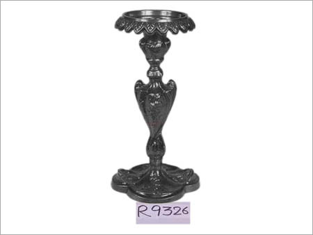 एल्यूमिनियम मोमबत्ती धारक