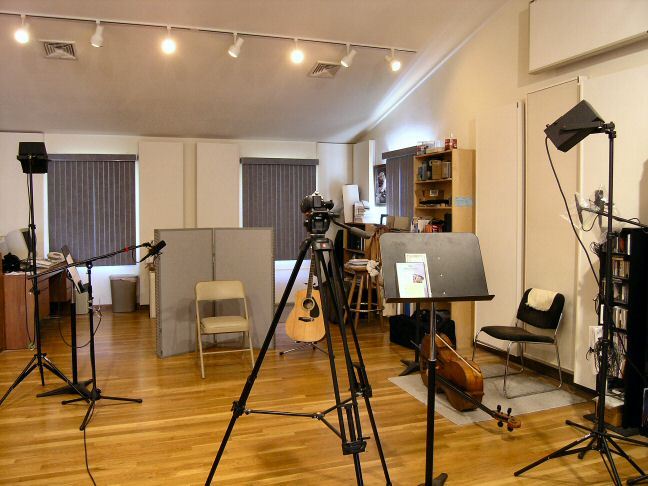 Soundproof Partition Wall Stc53 - High Tensile & Tear Strength, 100mm Thick , Water & Moisture Resistant, Acoustic Insulation For Commercial Use