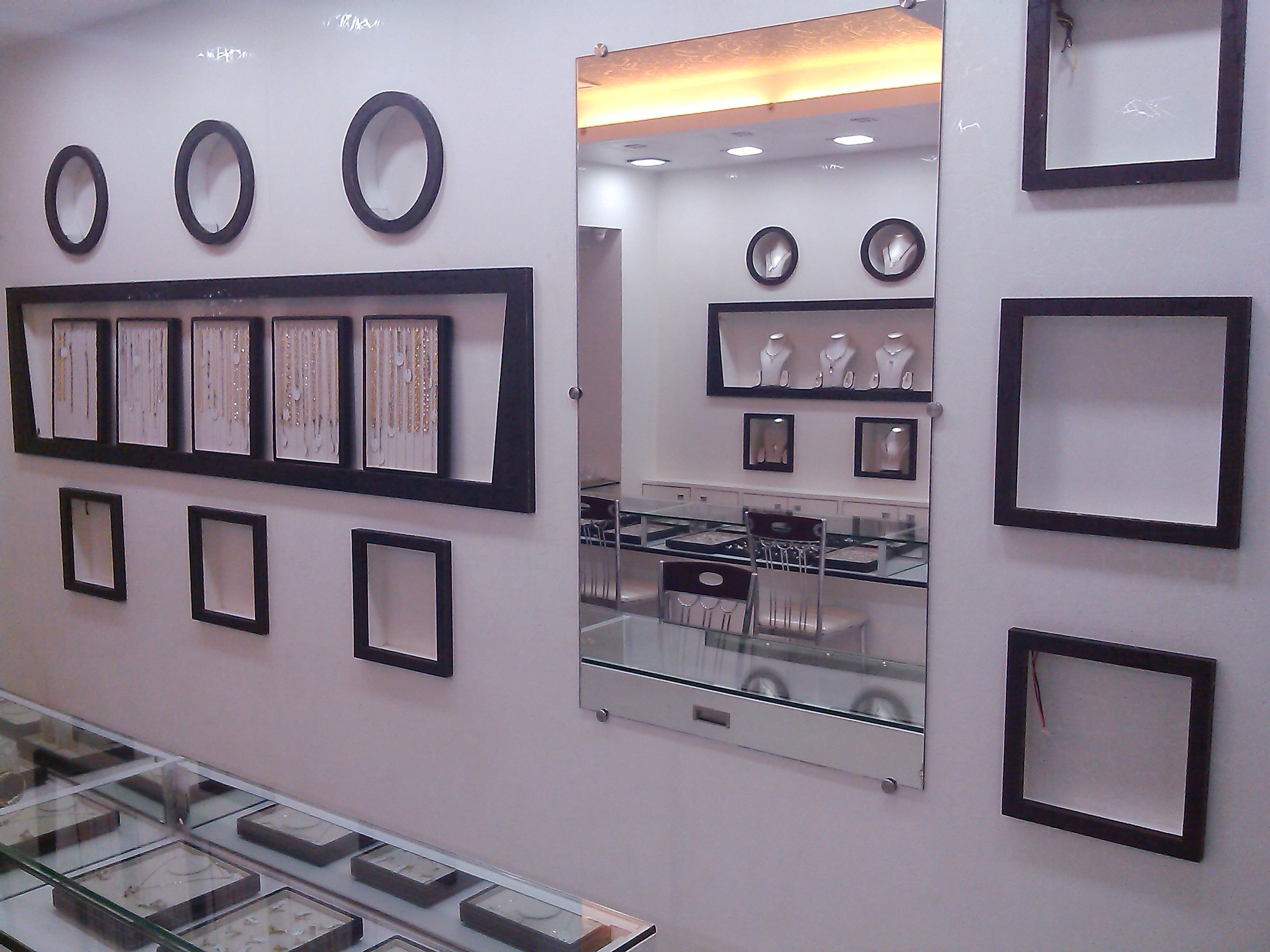Jewellery Shop Interior Designing