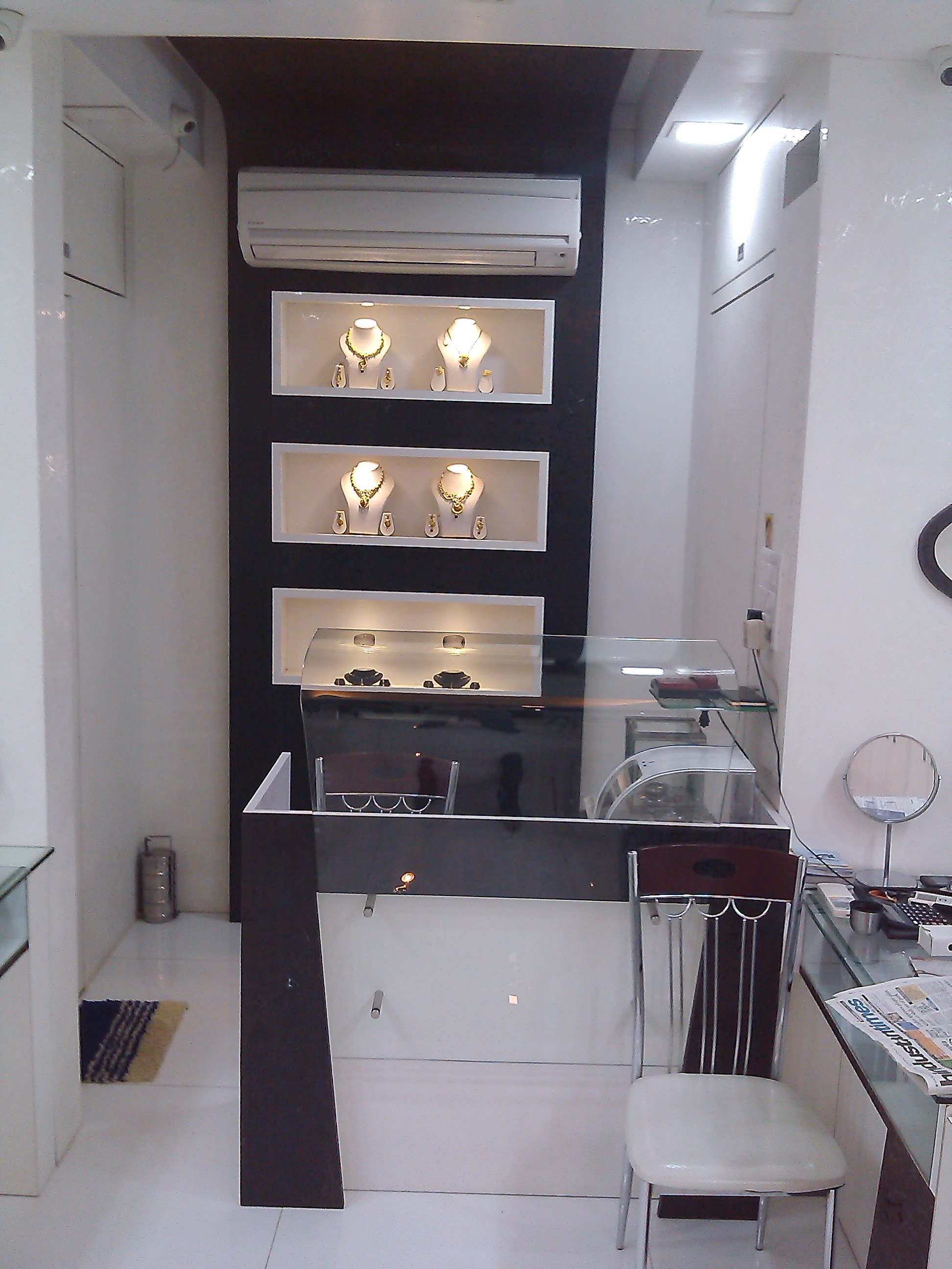 Jewellery Shop Interior Designing