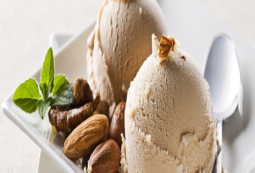 Kaju Kismis Ice Cream