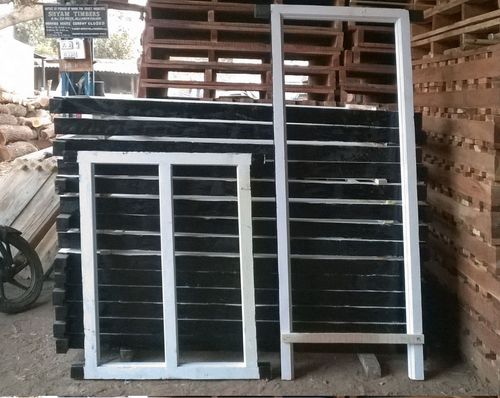 दरवाजे और खिड़की का फ्रेम