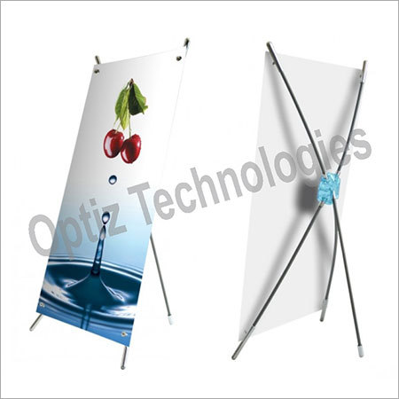 X बैनर स्टैंडीज