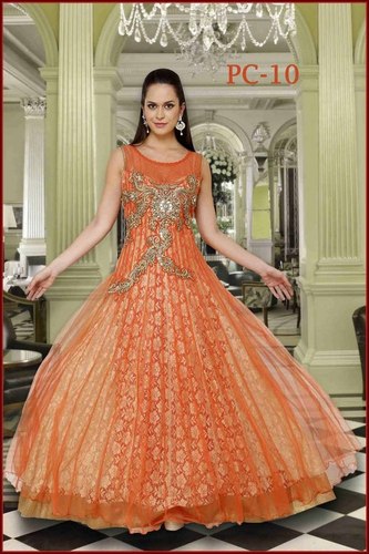 दुल्हन अनारकली सूट