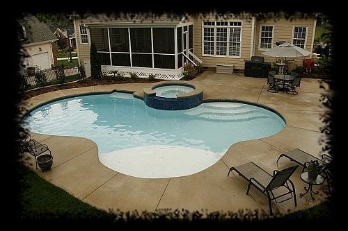 स्विमिंग पूल