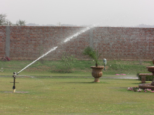 सिंचाई स्प्रिंकलर