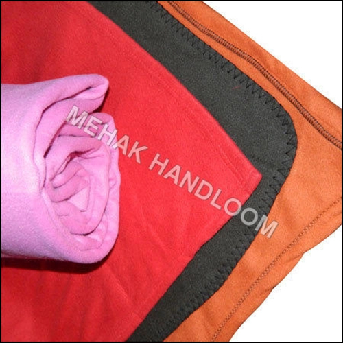 असॉर्टेड प्लेन पोलर ब्लैंकेट