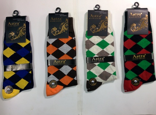 मॉडर्न कलर सॉक्स