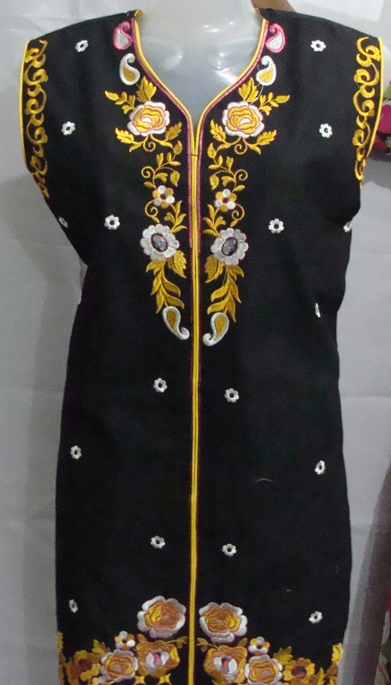 Faimu Full Body Embroidery Kurti